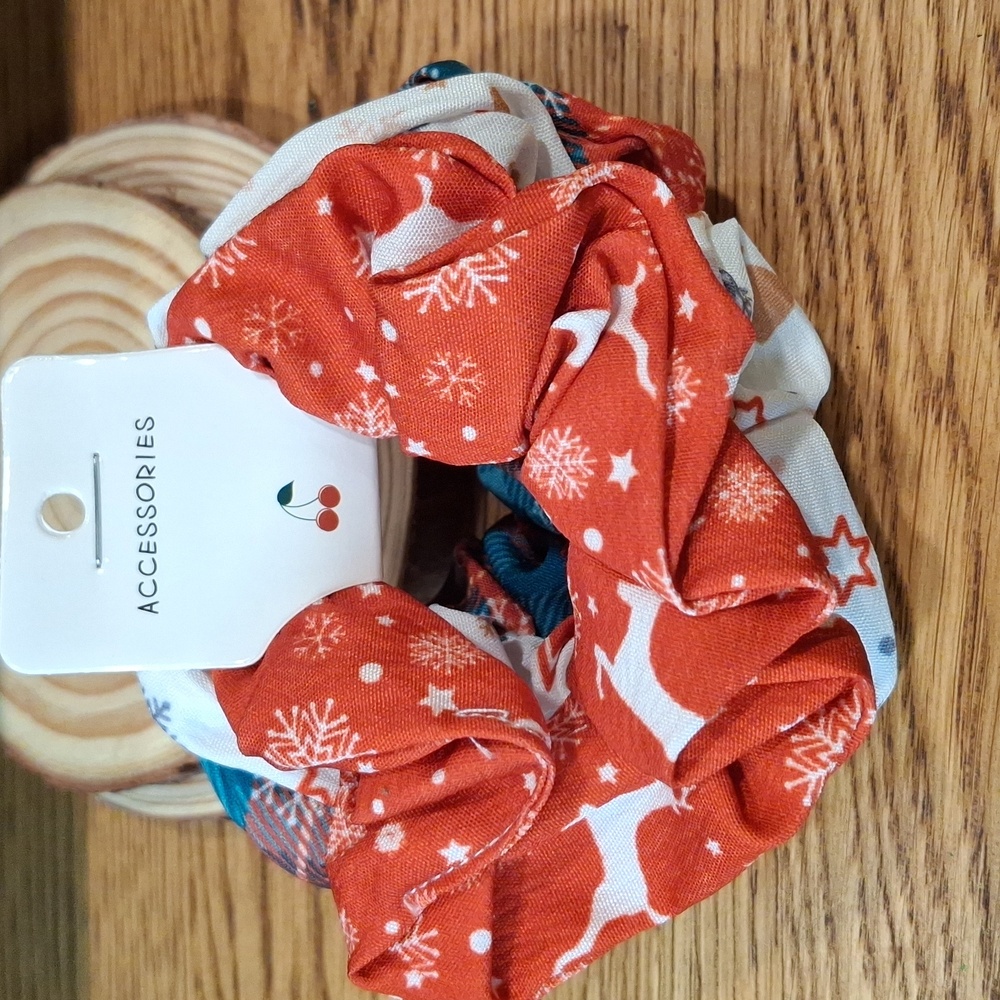 Plaid & Star Patterned Scrunchie Set